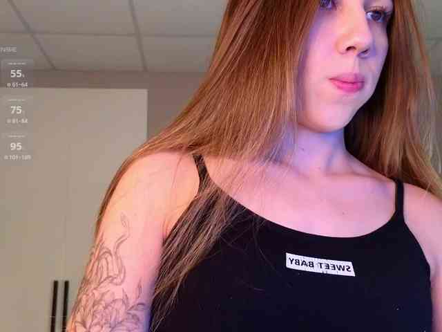 LizaLove webcam