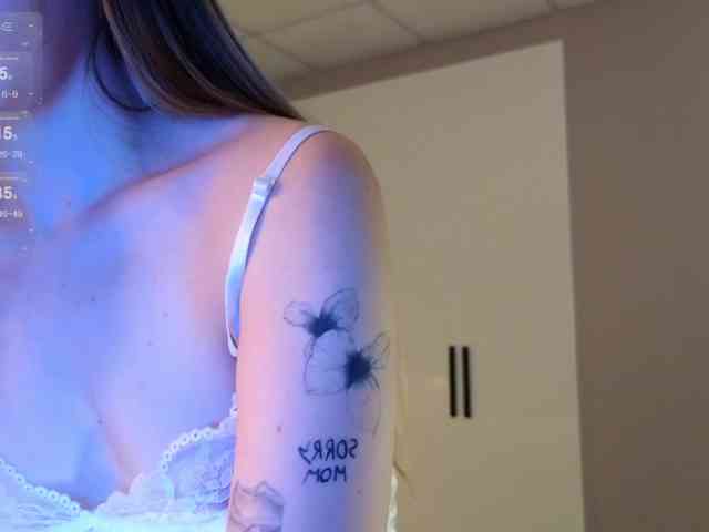 LizaLove webcam