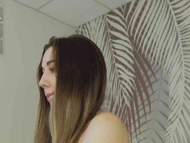 LizaLove webcam