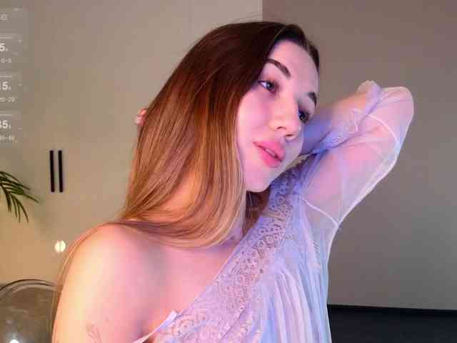 LizaLove webcam