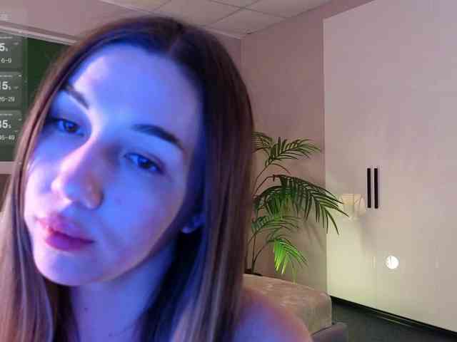 LizaLove webcam