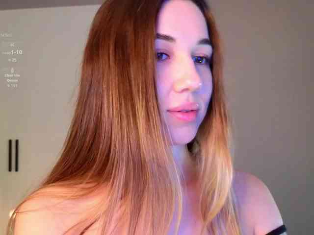LizaLove webcam