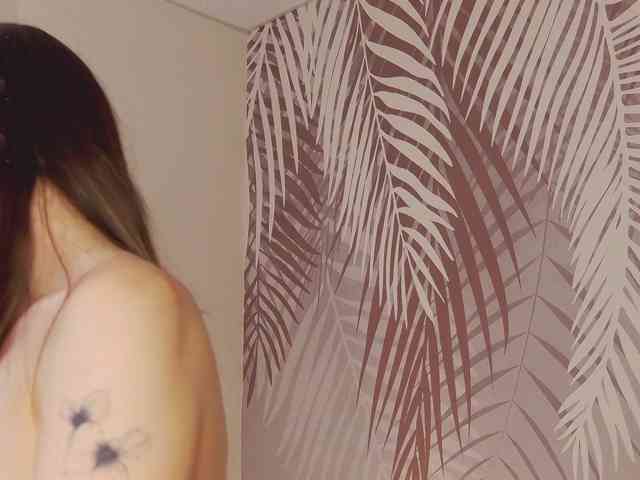 LizaLove webcam