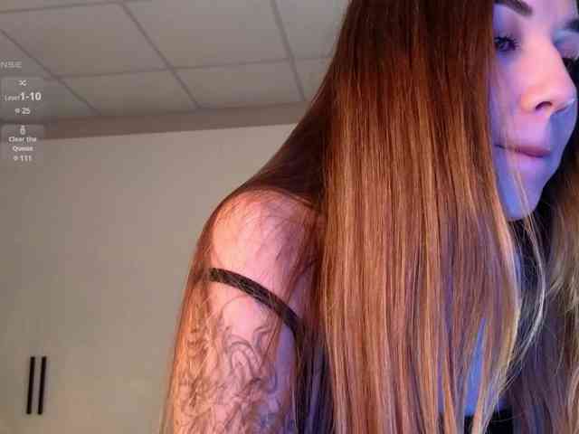 LizaLove webcam