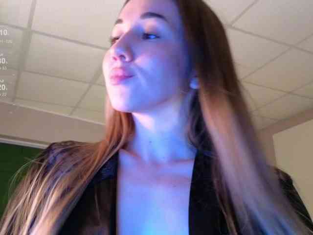 LizaLove webcam