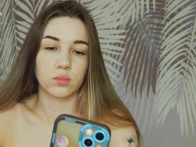 LizaLove webcam