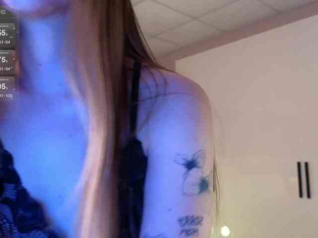 LizaLove webcam