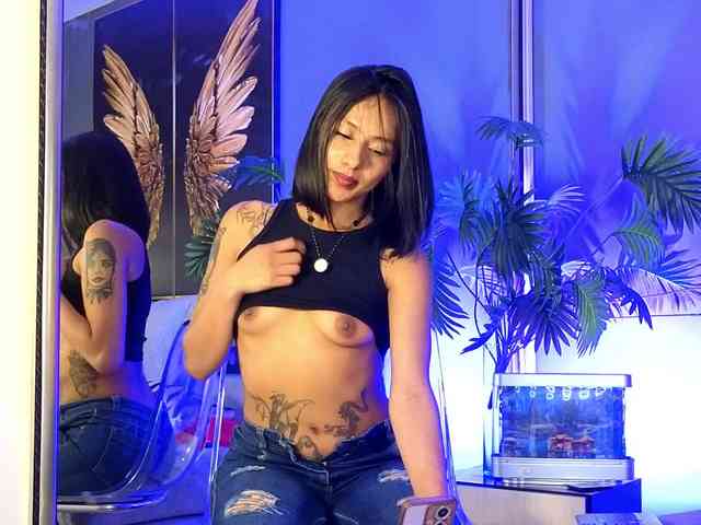 emilysecret webcam