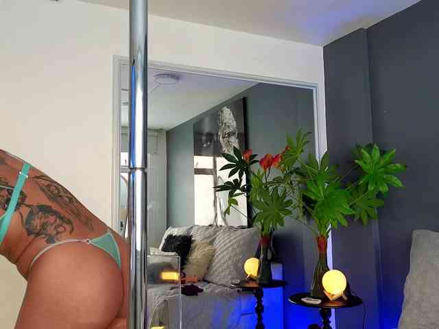emilysecret webcam