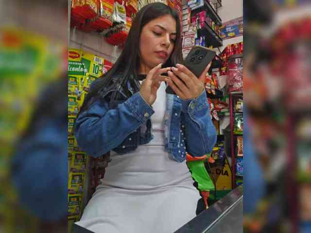 Estefanii-R webcam