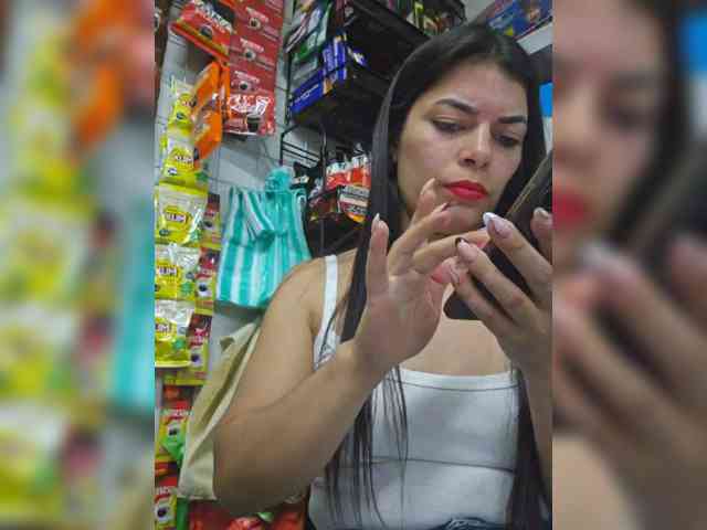 Estefanii-R webcam