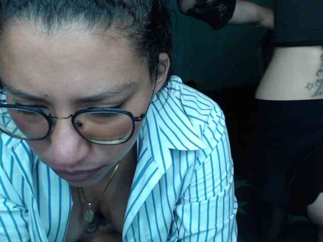 isisandmilly webcam