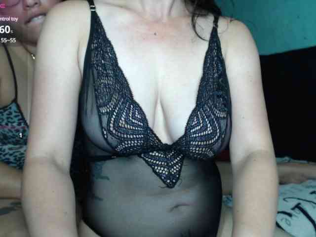 isisandmilly webcam