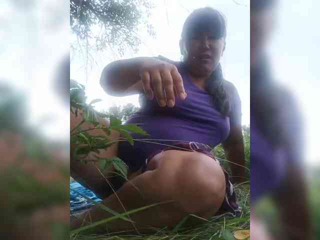chat on line Luu-Lii77