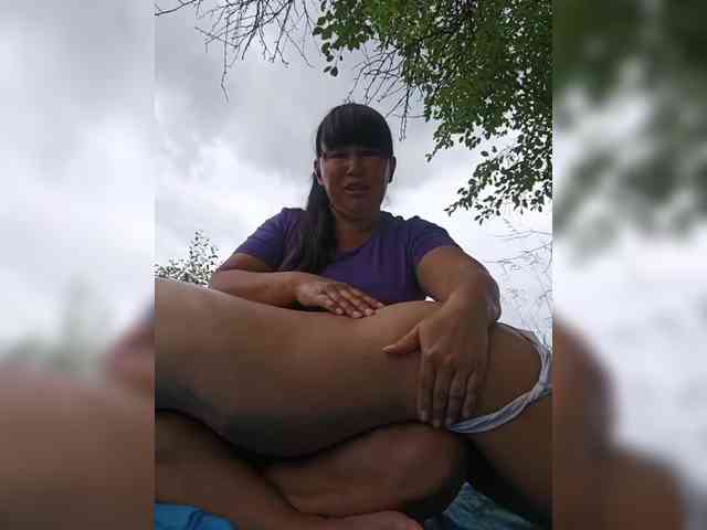 Luu-Lii77 webcam