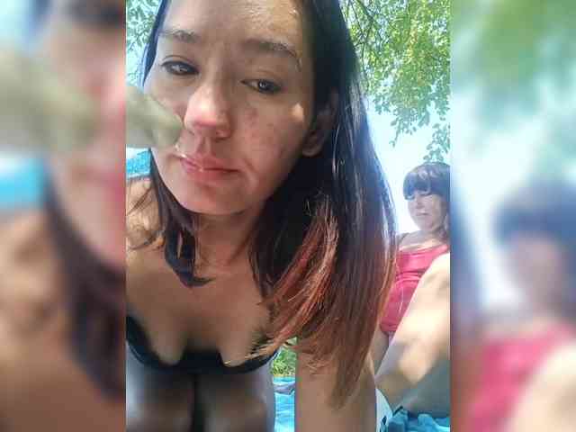 Luu-Lii77 webcam