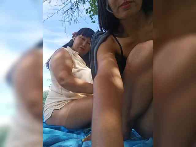 Luu-Lii77 webcam