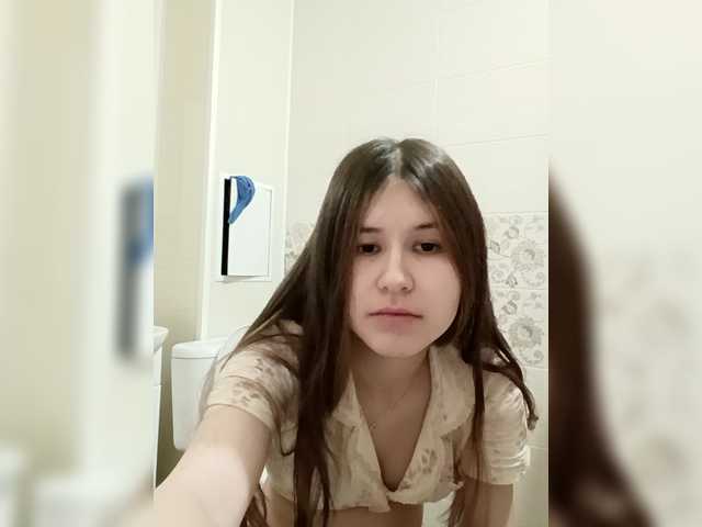 littleowlx's BongaCams show and profile