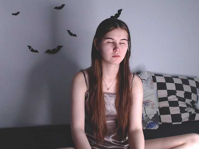 littleowlx from BongaCams