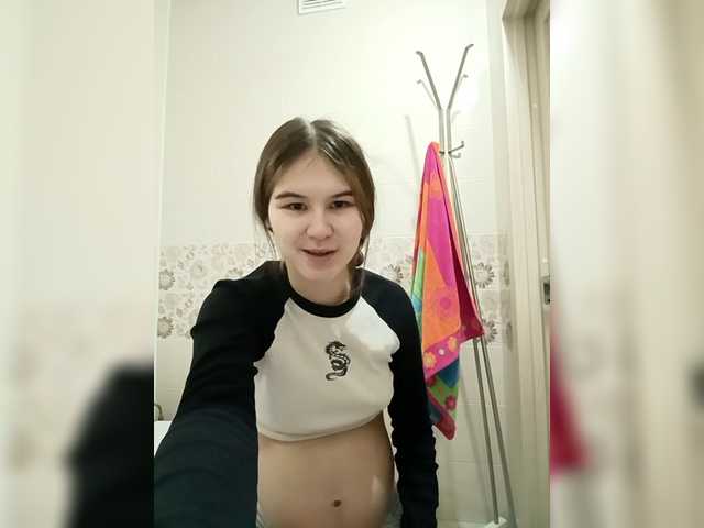 littleowlx's BongaCams show and profile