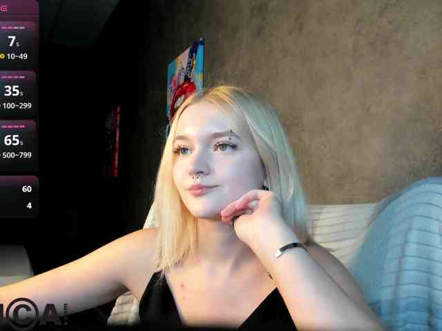 Carrie-Foster Live Webcam on BongaCams