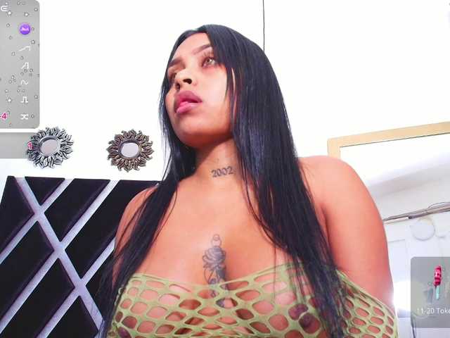 Melany-Miller webcam