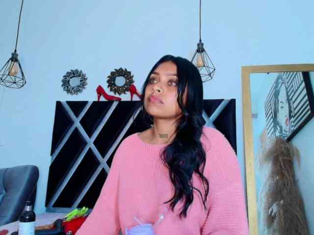 Melany-Miller webcam