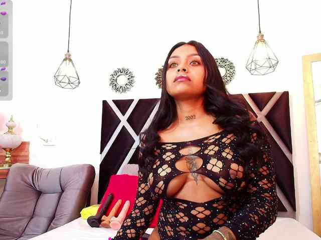 Melany-Miller webcam