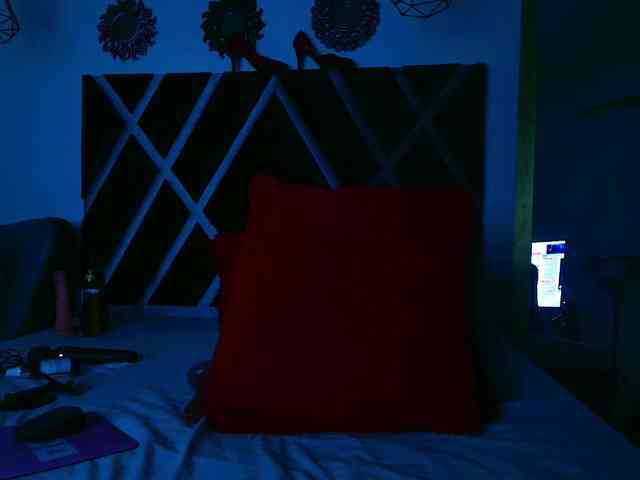 Melany-Miller webcam