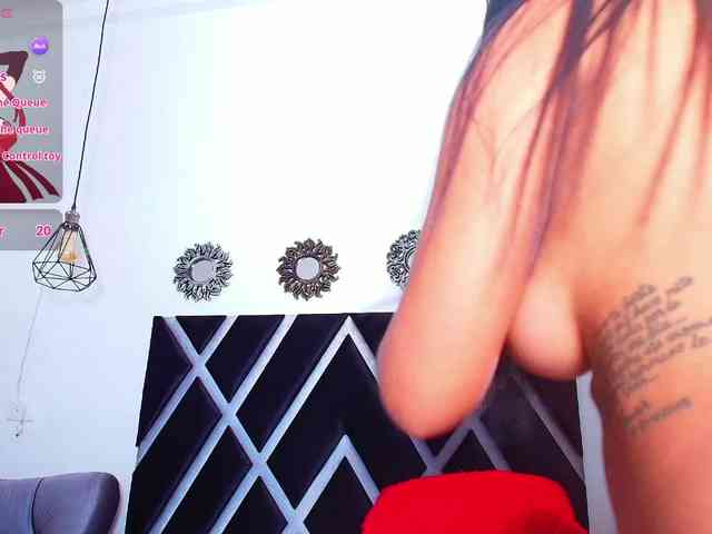 Melany-Miller webcam