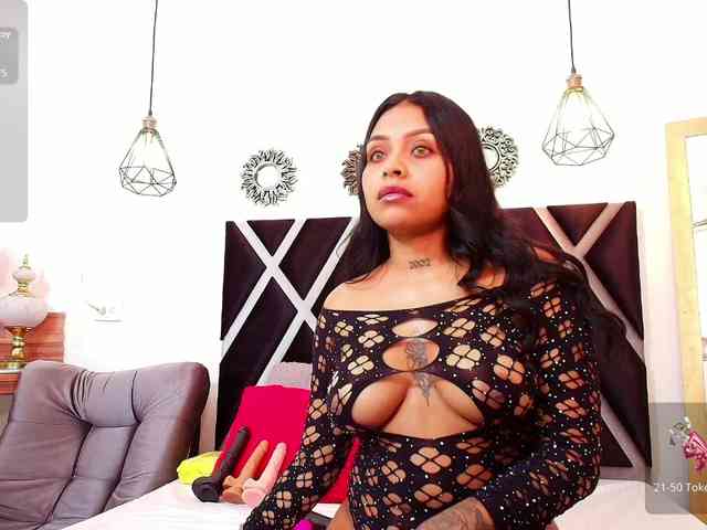 Melany-Miller webcam