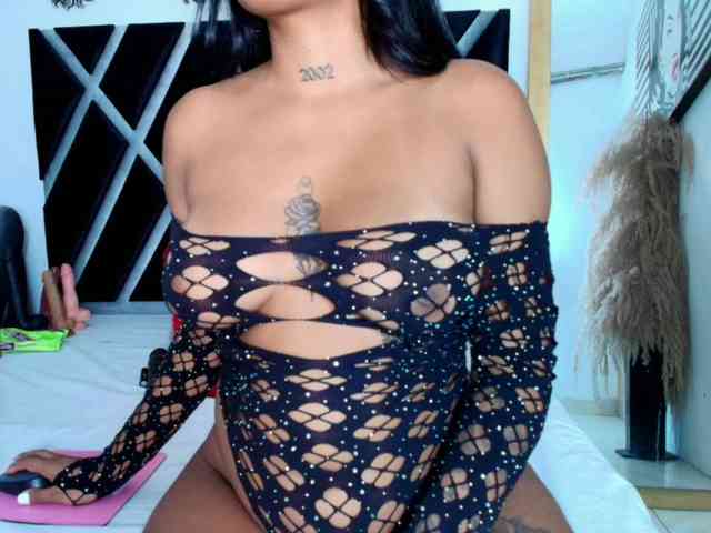 Melany-Miller webcam