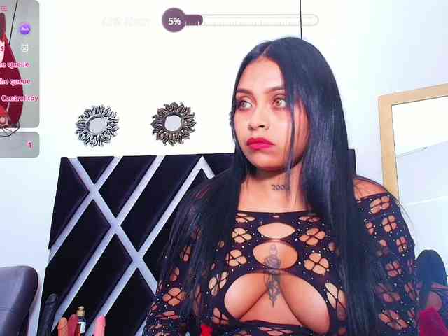 Melany-Miller webcam