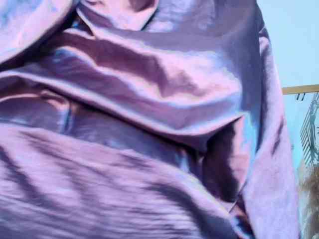 Melany-Miller webcam