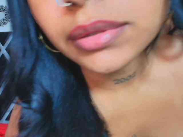 Melany-Miller webcam