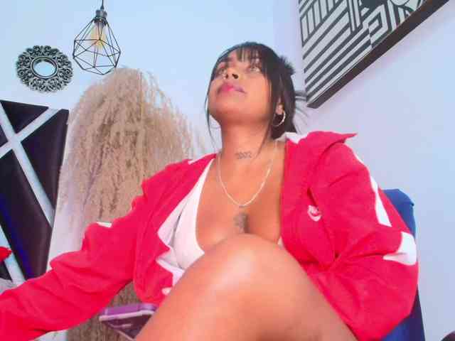 Melany-Miller webcam
