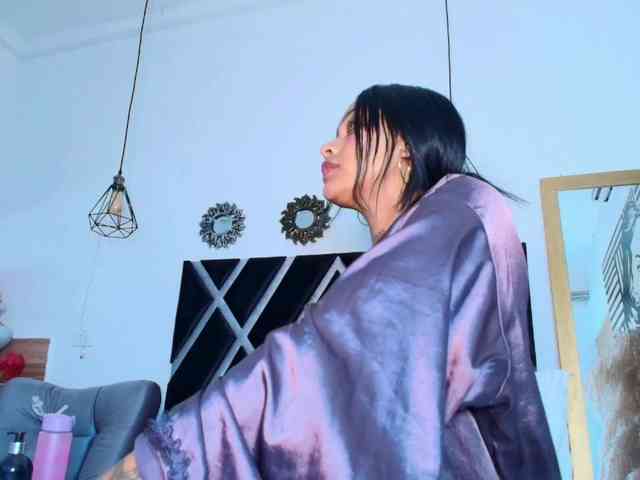 Melany-Miller webcam