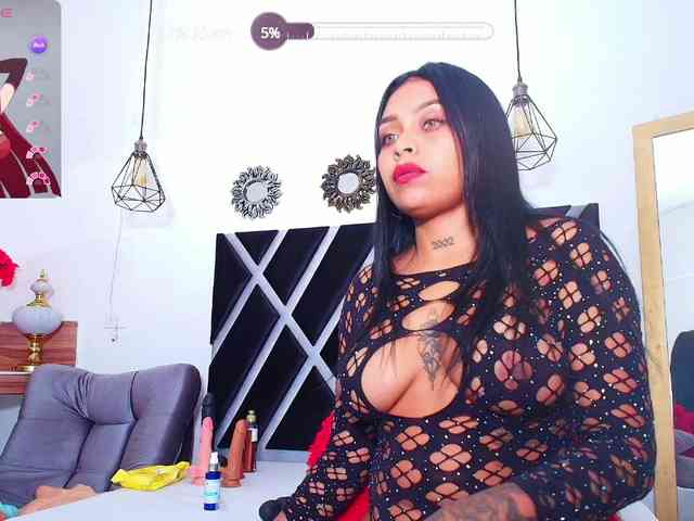 Melany-Miller webcam