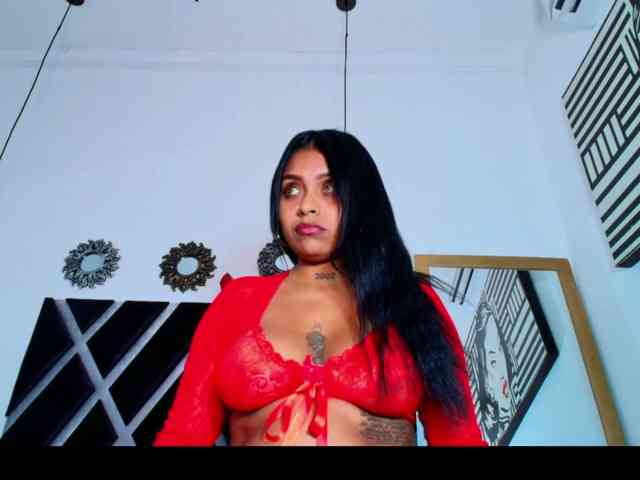 Melany-Miller webcam
