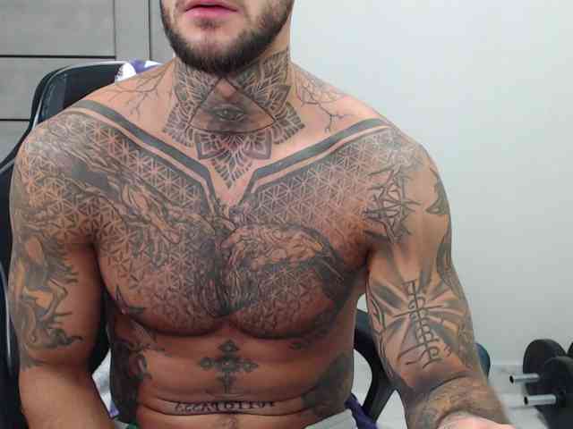 MaXi-FoXXX