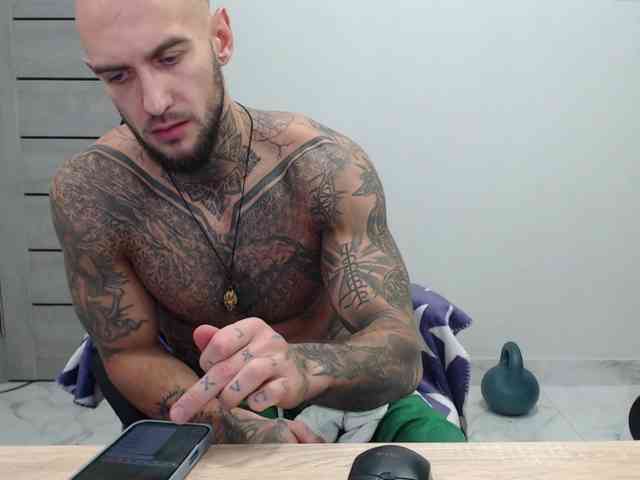 maxi-foxxx maxi-foxxx