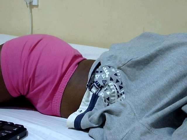 Miss-beauty's BongaCams show and profile