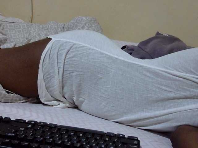 Miss-beauty webcam bongacams model stream image