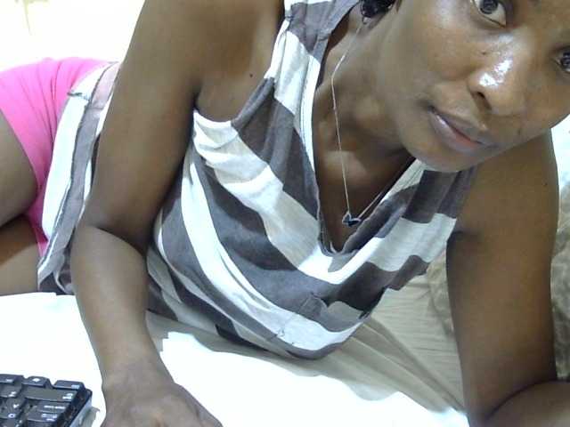 Miss-beauty webcam bongacams model stream image