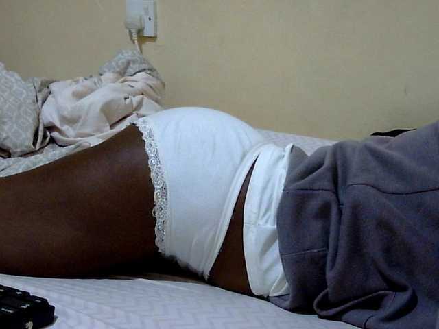 Miss-beauty's BongaCams show and profile