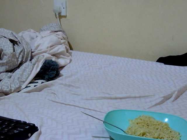 Miss-beauty's BongaCams show and profile