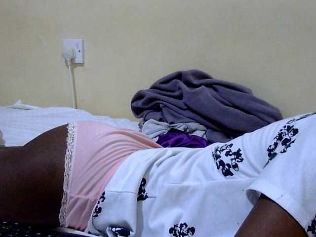 Miss-beauty's BongaCams show and profile