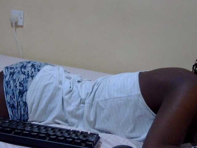 Miss-beauty webcam bongacams model stream image