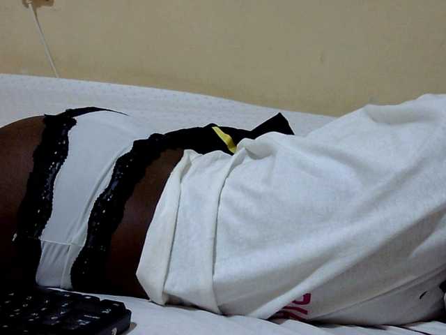 Miss-beauty's BongaCams show and profile