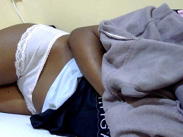 Miss-beauty's BongaCams show and profile